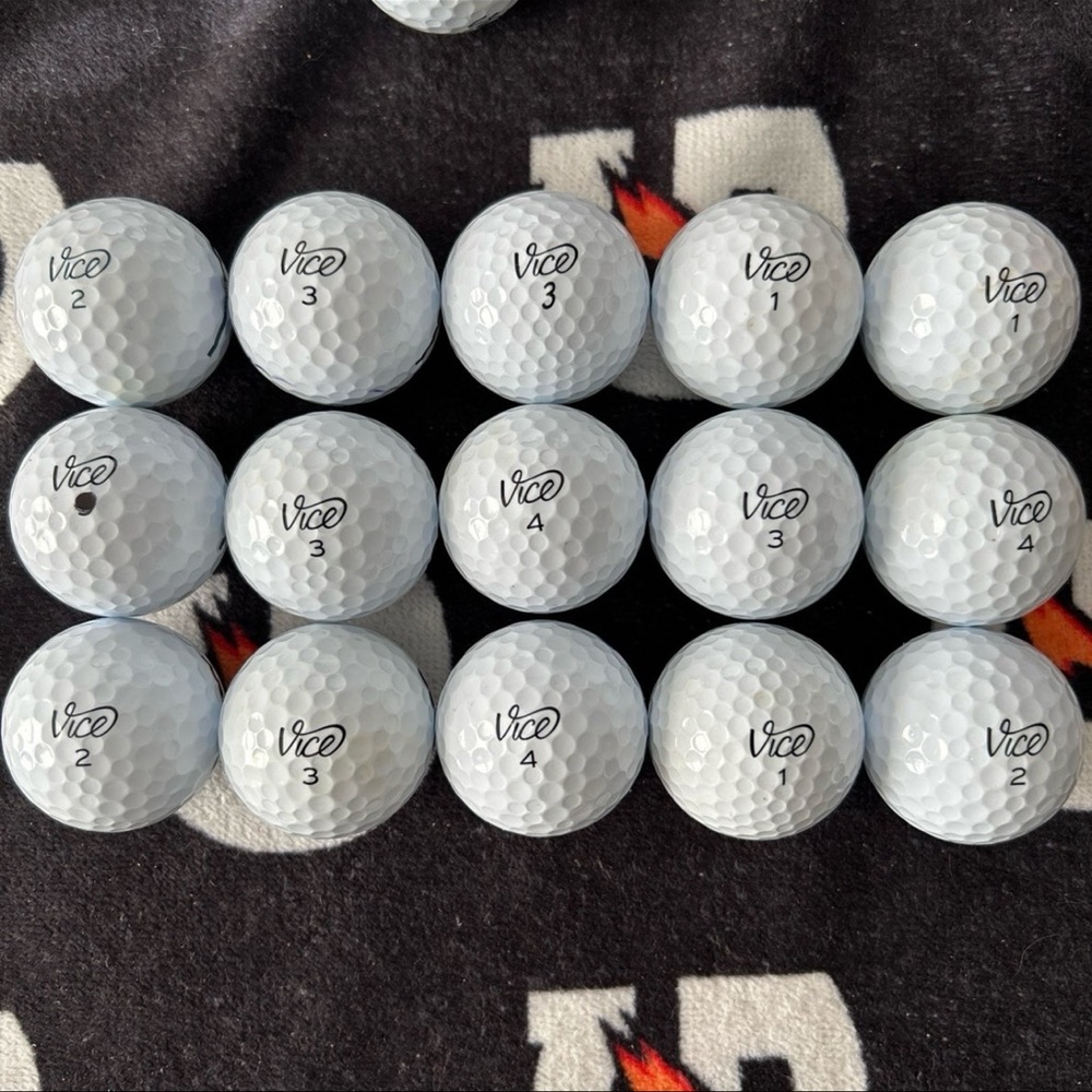 Vice Drive/Tour Combo Big Dozen (15) Golf Balls in Near Mint Condition Overall